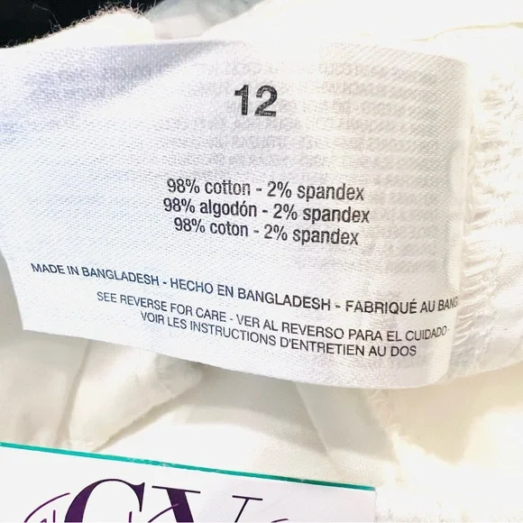 Gloria Vanderbilt-NWT-White Women's Bermuda Shorts-Women’s-Size 12 - Picture 13 of 13